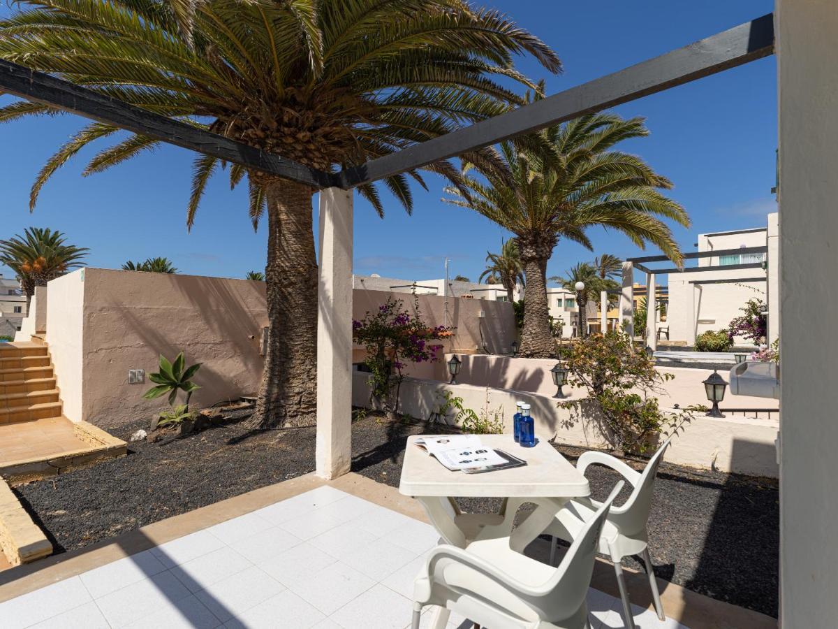Homeforguest Apartamento 13 Con Terraza Y Piscina En Corralejo Esterno foto