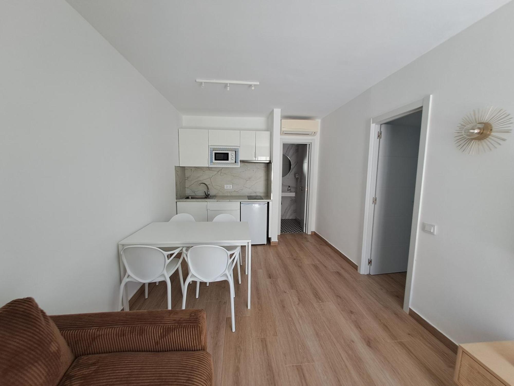 Homeforguest Apartamento 13 Con Terraza Y Piscina En Corralejo Esterno foto
